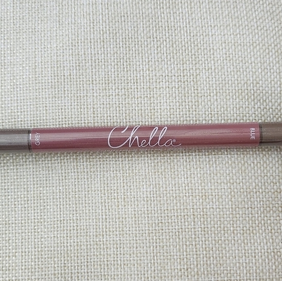 Chella Dual Liquid Eyeliner Pearl in Pearl Gray & Blue - Picture 4 of 7